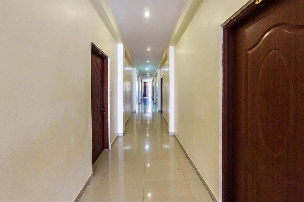 Sasti Hotel Palani Buitenkant foto